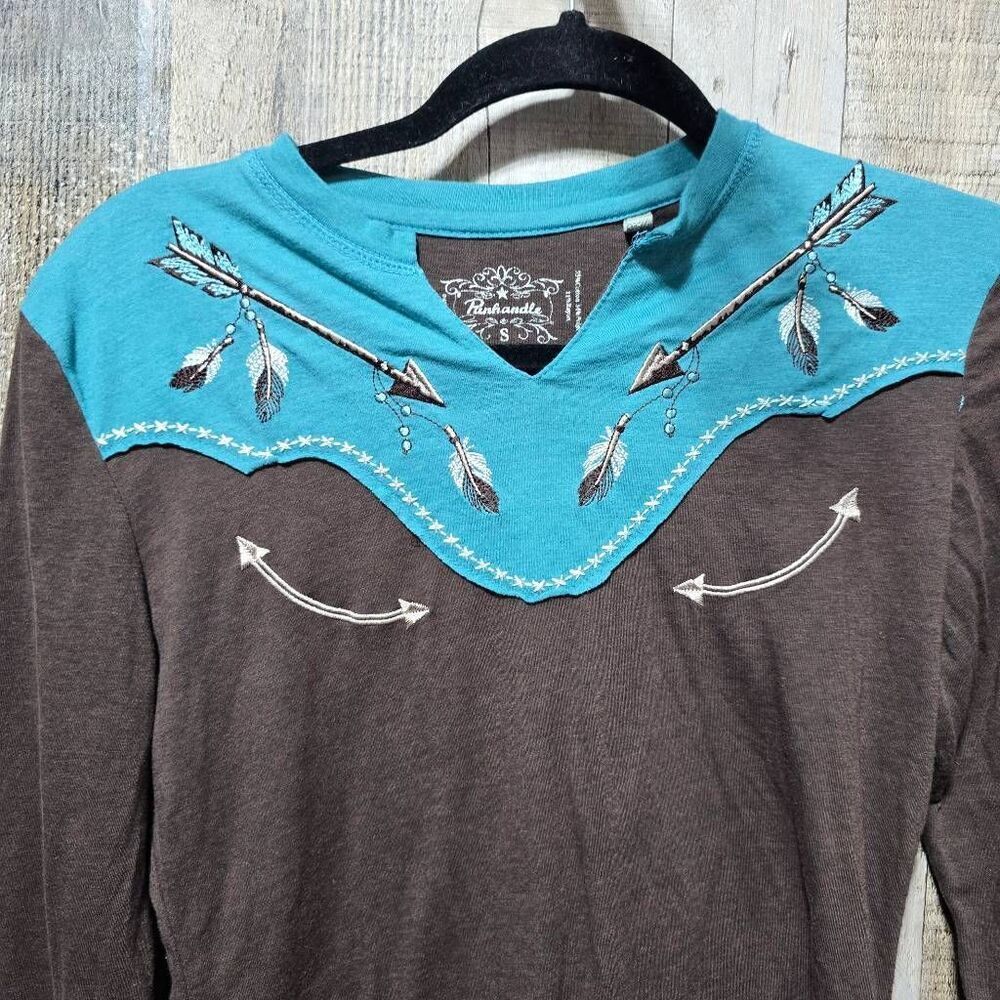 Panhandle Slim Brown Turquoise Arrow Embroidered Tee Small Western Cowgirl Rodeo - Picture 2 of 4